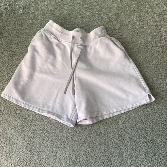 Lululemon All Yours High Rise Short size 
Lavender Dew 6 - Picture 2 of 7